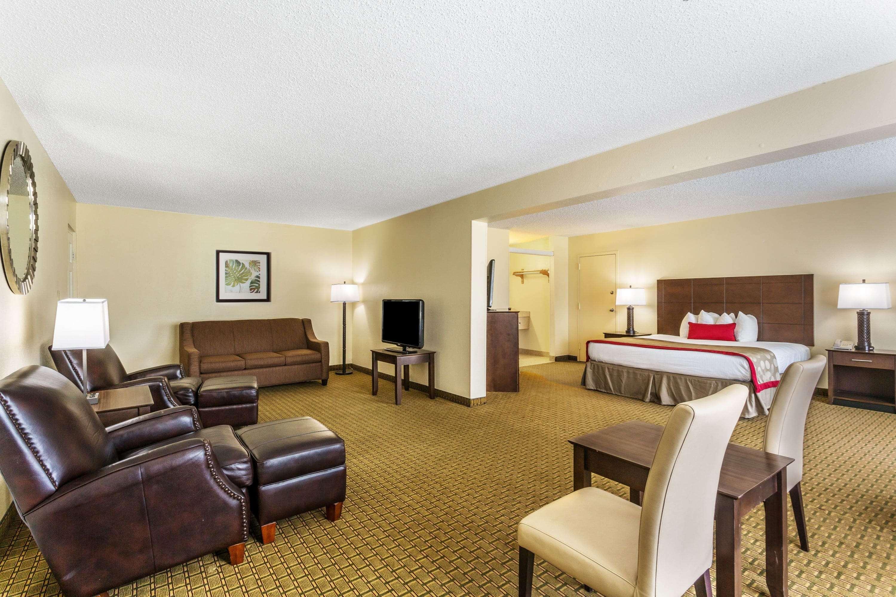 Ramada By Wyndham Houma Hotel Exterior foto